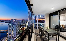 Circle On Cavill Apartments - Hosted By Wow Stay - No Parking Included